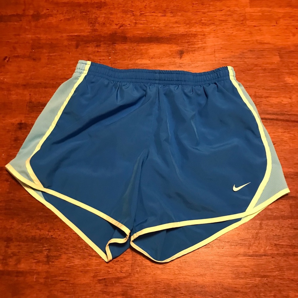 Girls Nike Shorts